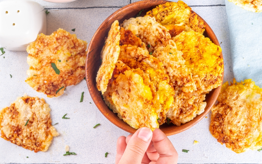 Crispy Cottage Cheese Chips Recipe