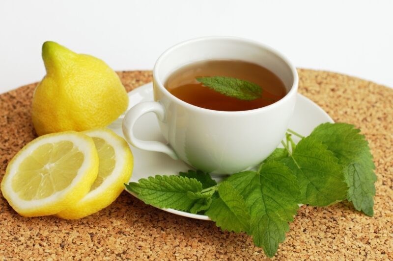 Lemon Balm Drink for Weight Loss: A Refreshing Herbal Boost to Shed Pounds Naturally