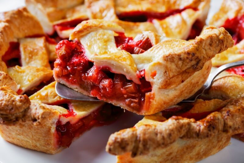 Easy Strawberry Rhubarb Pie Recipe Everyone Will Love