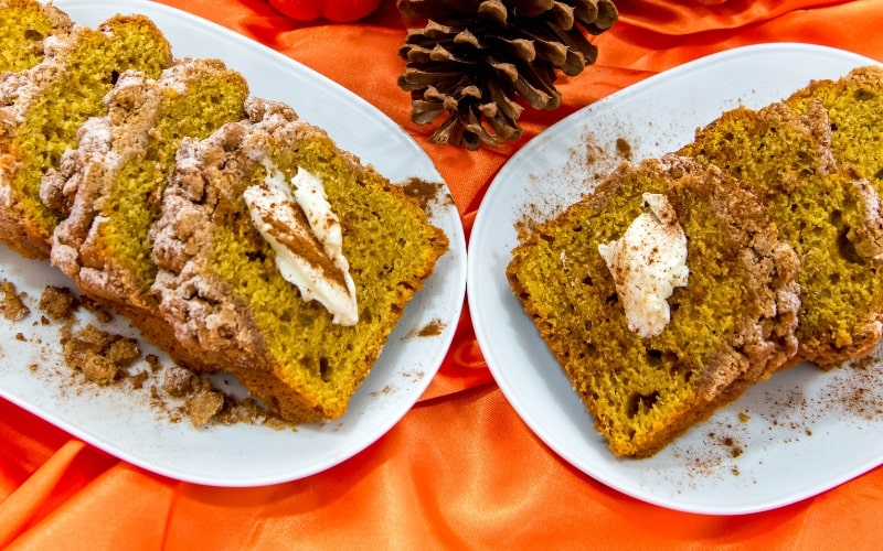 Pumpkin Streusel Bread Loaf