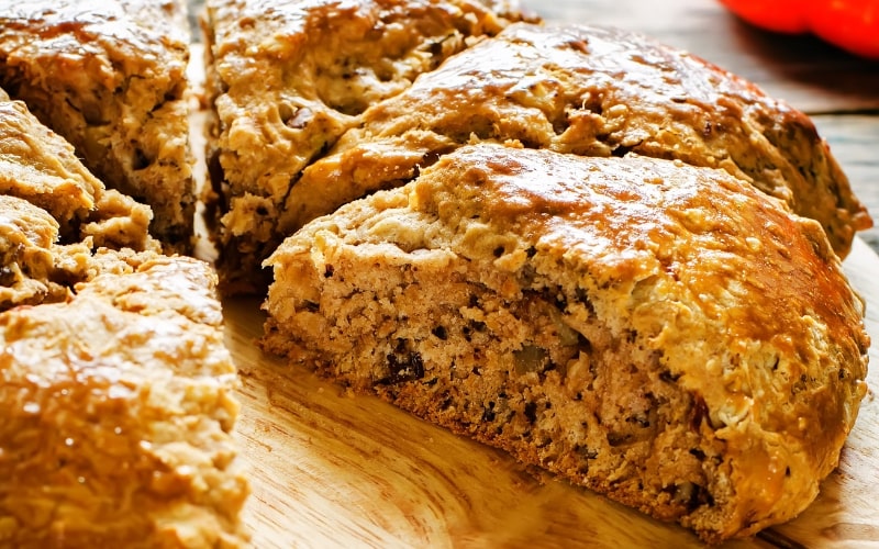Cozy Pumpkin Scones with Cinnamon